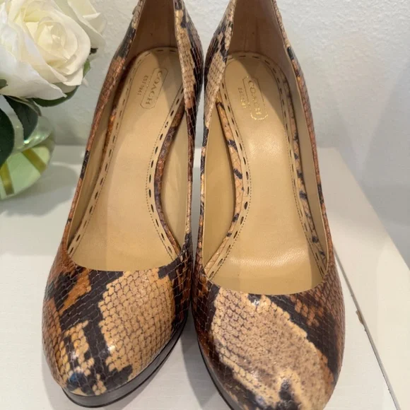 Coach Buffy Python/Snake Print High Heels Size 9.5 - Picture 2 of 16